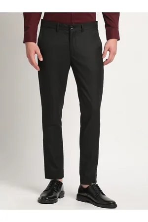 The Bear House Men Solid Tapered Fit Mid-Rise Formal Trousers