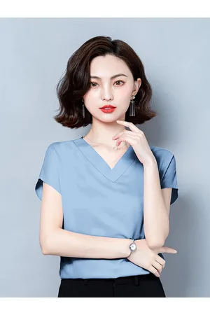 JC Collection Women Blue Solid V-Neck Polyester Top