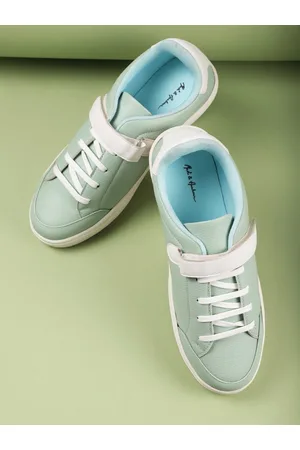 Mast & Harbour Women Solid Sneakers