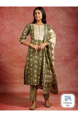 Buy Riara Women Solid Straight Kurti Set Casual Regular Flared Suit Ladies  Kurta with Pant (Medium, Green) Online at Best Prices in India - JioMart.