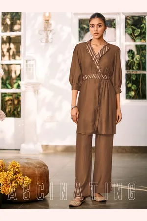 AUTUMN LANE V-Neck Embroidered Top With Trousers