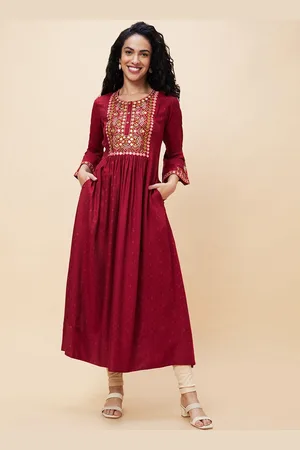 Globus Thread Work Gathered Bell Sleeve Anarkali Kurta