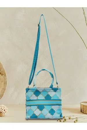 Buy Mast & Harbour Black Textured Water Resistant Structured Sling Bag -  Handbags for Women 23770572