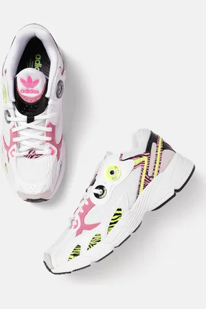 adidas Women Woven Design Astir Sneakers