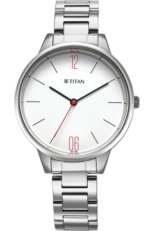 Titan Women Dial & Stainless Steel Bracelet Style Straps Analogue Watch 2648SM09
