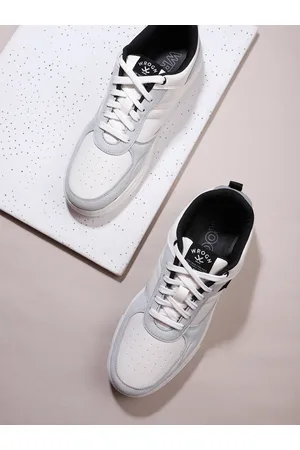 WROGN Men Colourblocked Sneakers with Perfoarted Detail