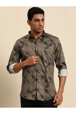 MANQ Men Smart Opaque Printed Casual Shirt