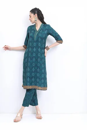 Ketch Ethnic Motifs Printed Regular Kurta With Trousers