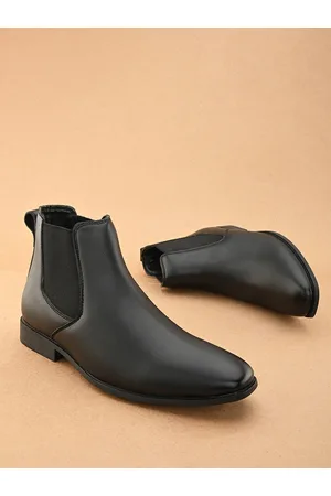 Buy Roadster Men Black Solid Chelsea Boots - Casual Shoes for Men