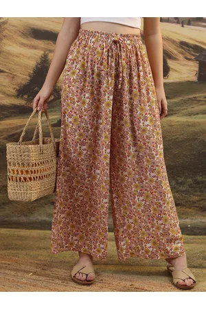 Ketch Women Floral Printed Flared Trousers
