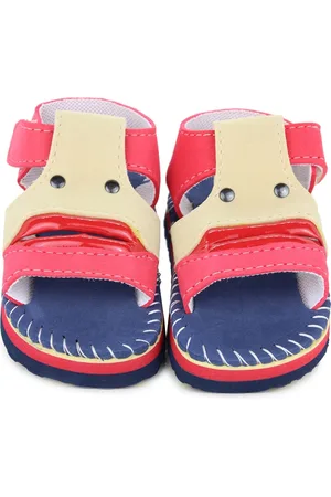 Buy Boys Tom & Jerry Print Sandals Online at Best Prices in India - JioMart.