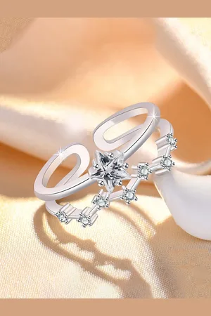 Jewels Galaxy Silver-Plated American Diamond Studded Star Shape Ring