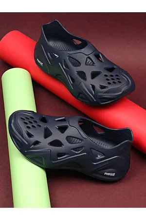 NEOZ Kids Cut-Out Detail Clogs