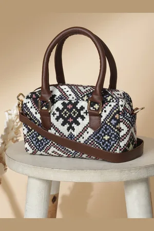 DEEBACO Woven Design Structured Handheld Bag