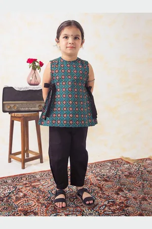 Tiber Taber Girls Ethnic Motifs Printed Pure Cotton Top with Trousers