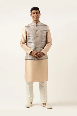 TheEthnic.Co Mandarin Collar Kurta with Trousers & Nehru Jacket