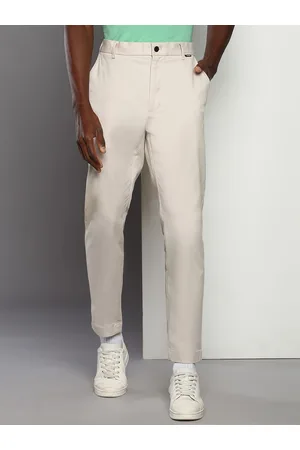 Calvin Klein Men Loose Fit Mid-Rise Trousers