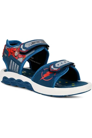 Buy Campus Campus Kids Printed Sports Sandals at Redfynd