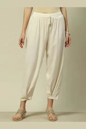 Rangriti Women Straight Fit Pleated Trousers