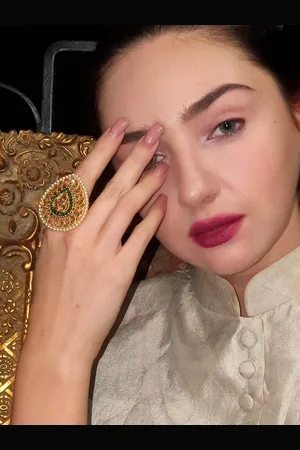 Alberre Odette Gold-Plated Kundan Studded & Pearls Beaded Adjustable Finger Ring