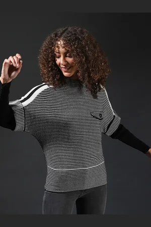 Campus Women Black & White Self Design Acrylic Pullover Sweater