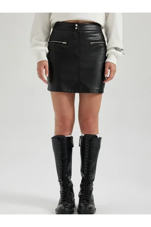 DeFacto Straight Mini Skirt