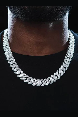 Designs & You Stainless Steel Silver Plated American Diamond Studded Necklace