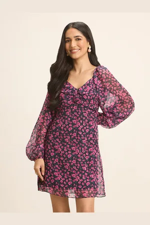 20Dresses Black Floral Printed Sweetheart Neck Puff Sleeve Smocked Georgette A-Line Dress