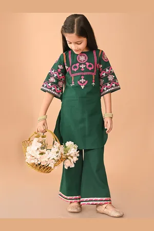 LilPicks Girls Ethnic Motifs Embroidered Thread Work Pure Cotton Kurta with Palazzos