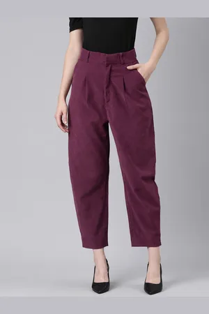 SHOWOFF Women Straight Fit Wrinkle Free Pleated Cotton Cropped Peg Trousers