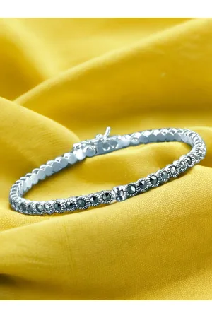 Taraash 925 Sterling Silver CZ Round Shape Bangle For Women