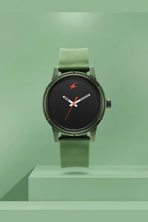 Fastrack Men Dial & Straps Analogue Watch 38062PP13W