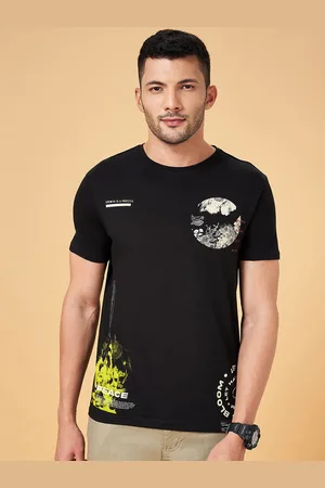 PEOPLE Men Black Printed Pockets Slim Fit T-shirt