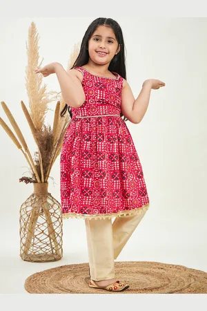 Stylo Bug Girls Ethnic Motifs Printed Gotta Patti Kurta with Trousers