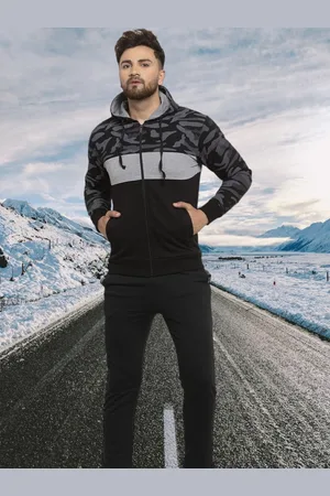 WILD WEST Camouflage-Print Tracksuit