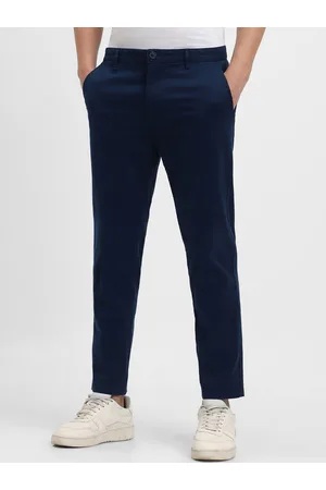 Forever 21 Men Regular Fit Mid-Rise Chinos Trousers