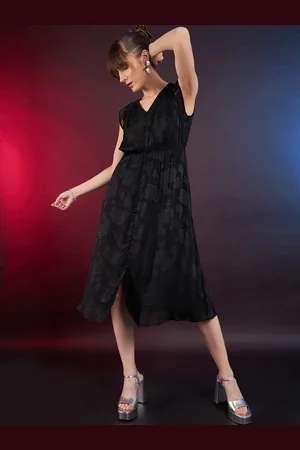 DressBerry Black Self Design Jacquard A-Line Midi Dress