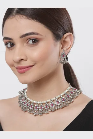 karatcart Silver & Red Oxidised Kundan Studded Choker Necklace Set