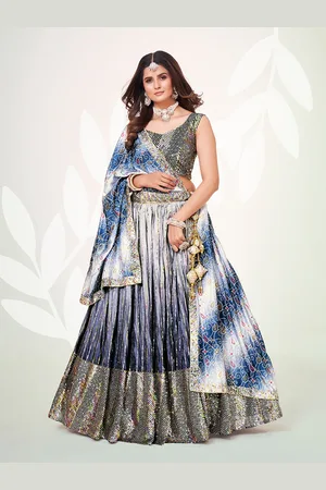SHOPGARB Embroidered Sequinned Semi-Stitched Lehenga & Unstitched Blouse With Dupatta