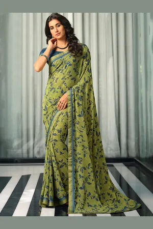 VAIRAGEE Floral Printed Saree