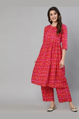Antaran Women Pink Bandhani Printed Pleated Kurta with Trousers