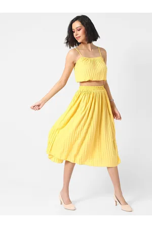 Campus Women Yellow Solid Stylish Casual Skirt & Top Co-Ord Set