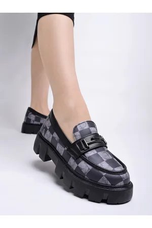 Shoetopia Women Printed Lightweight Horsebit Loafers