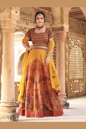 SCAKHI Embroidered Square Neck Ready to Wear Lehenga & Blouse With Dupatta