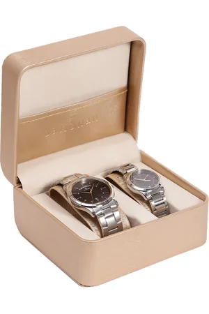 Titan Unisex Bandhan Stainless Steel Bracelet Style Analogue His & Her Watch 17672596SM01