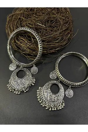 Asmitta Jewellery Set Of 2 Silver-Plated Oxidised Bangles