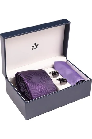 Arrow Men Self Design Textured Tie Pocket Square & Cufflinks