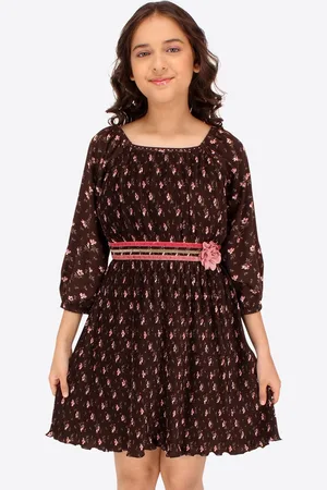 CUTECUMBER Girls Floral Print Applique Georgette Fit & Flare Dress