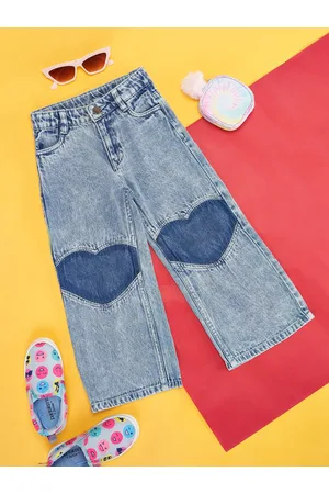 Pantaloons Girls Mid Rise Clean Look Applique Cotton Jeans