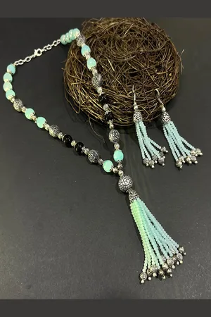 Asmitta Jewellery Turquoise Blue & Silver Toned Necklace Set